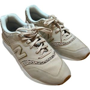 New Balance 997H cheetah size 8.5